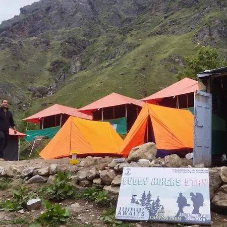 Buddy Hikers Stay Badrinath Room photo