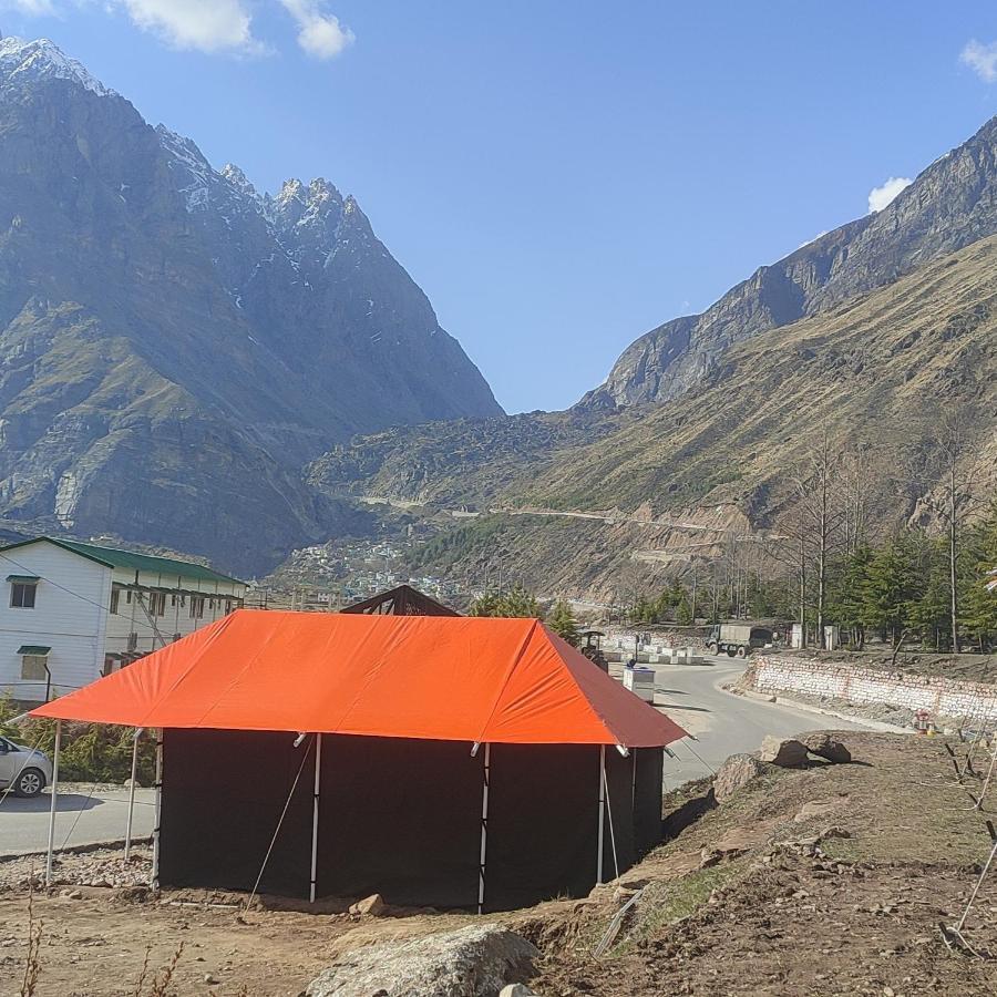 Buddy Hikers Luxury tent *
